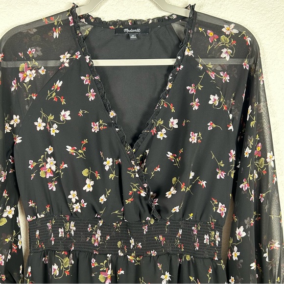 Madewell SP peasant faux wrap, v-neck, midi dress w/waist smocking and cuffs, - Picture 3 of 10